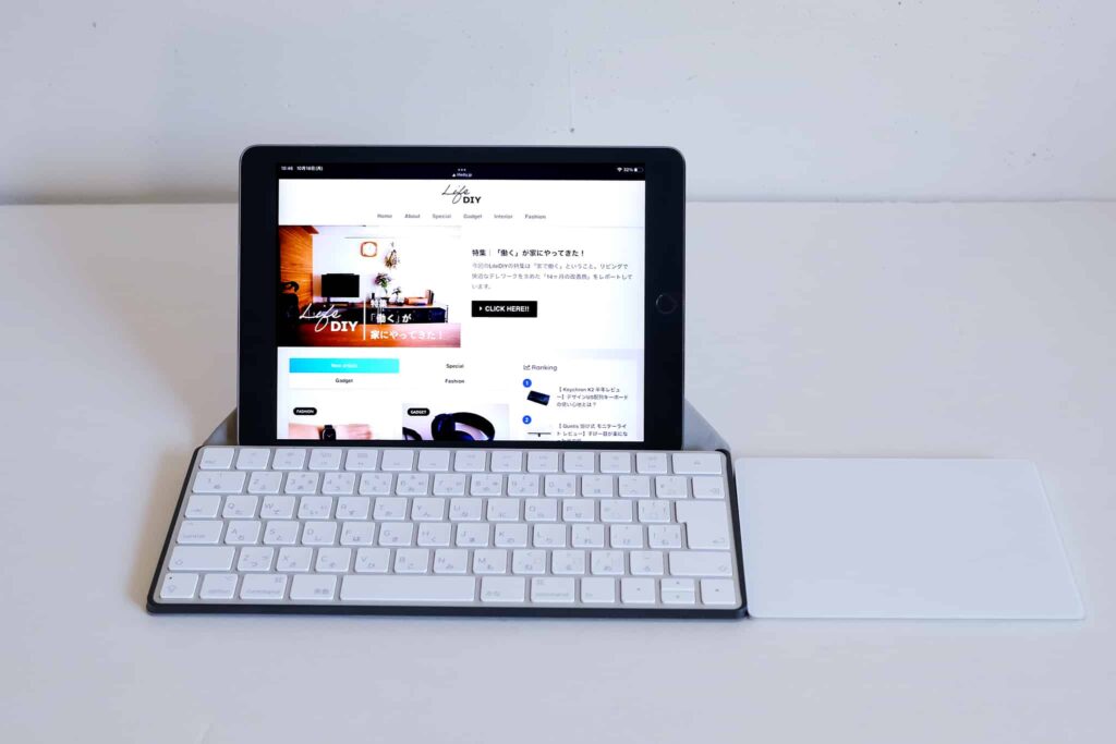 iPad PC化　純正のMagic Keyboard 2
