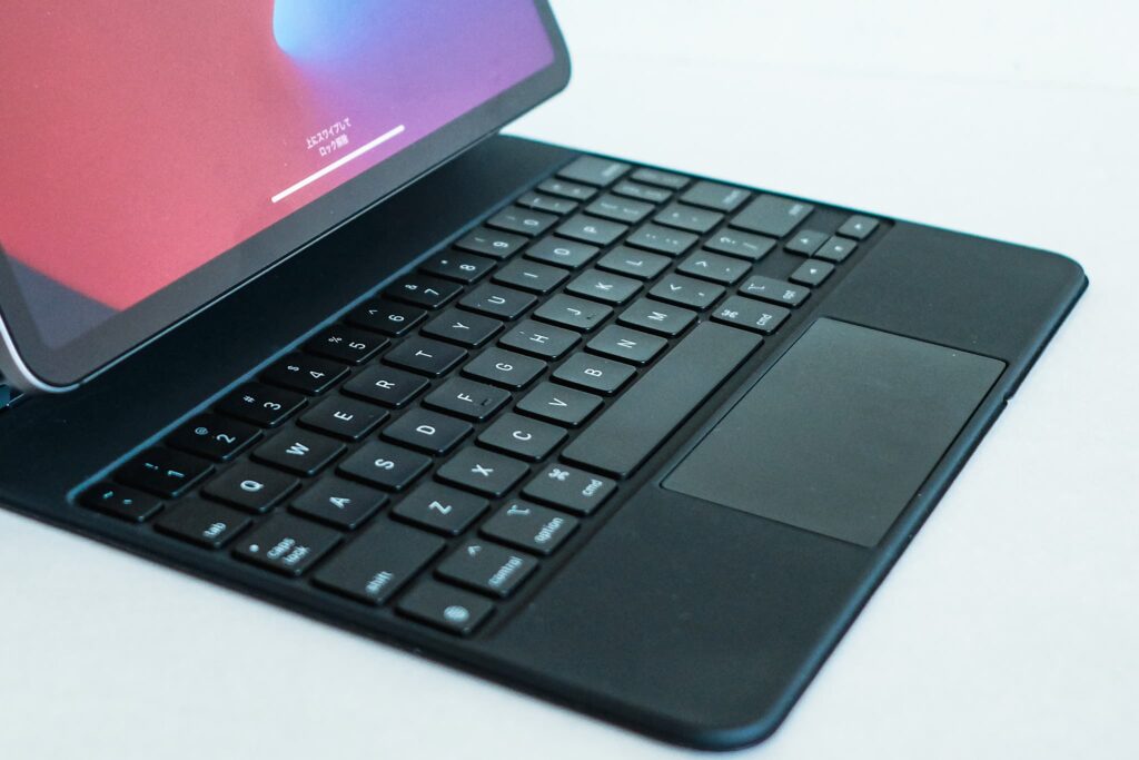 iPad Magic Keyboard のキーストローク1mm