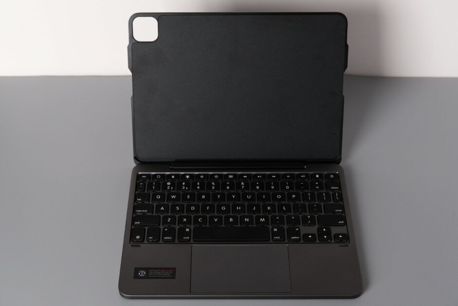Brydge MAX+ 1年レビュー｜「 iPad ノートPC化 」を超絶スタイリッシュに！iPad用 キーボード