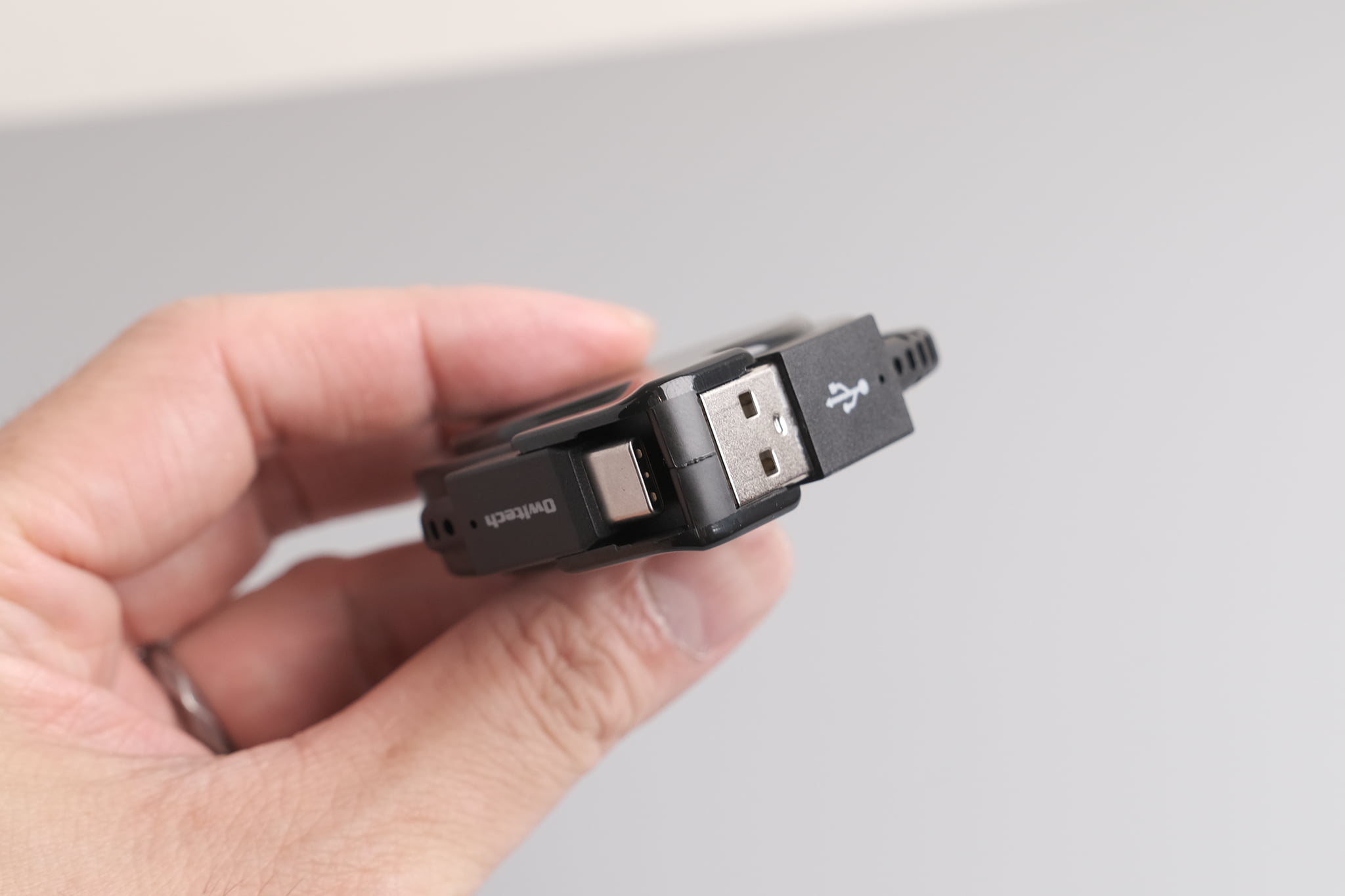 おすすめ 巻取り式ケーブル10選|オウルテック USB Type-A to Type-C 肩方引き出し75cm巻取式ケーブル